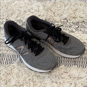 New Balance Running Shoes, size 7